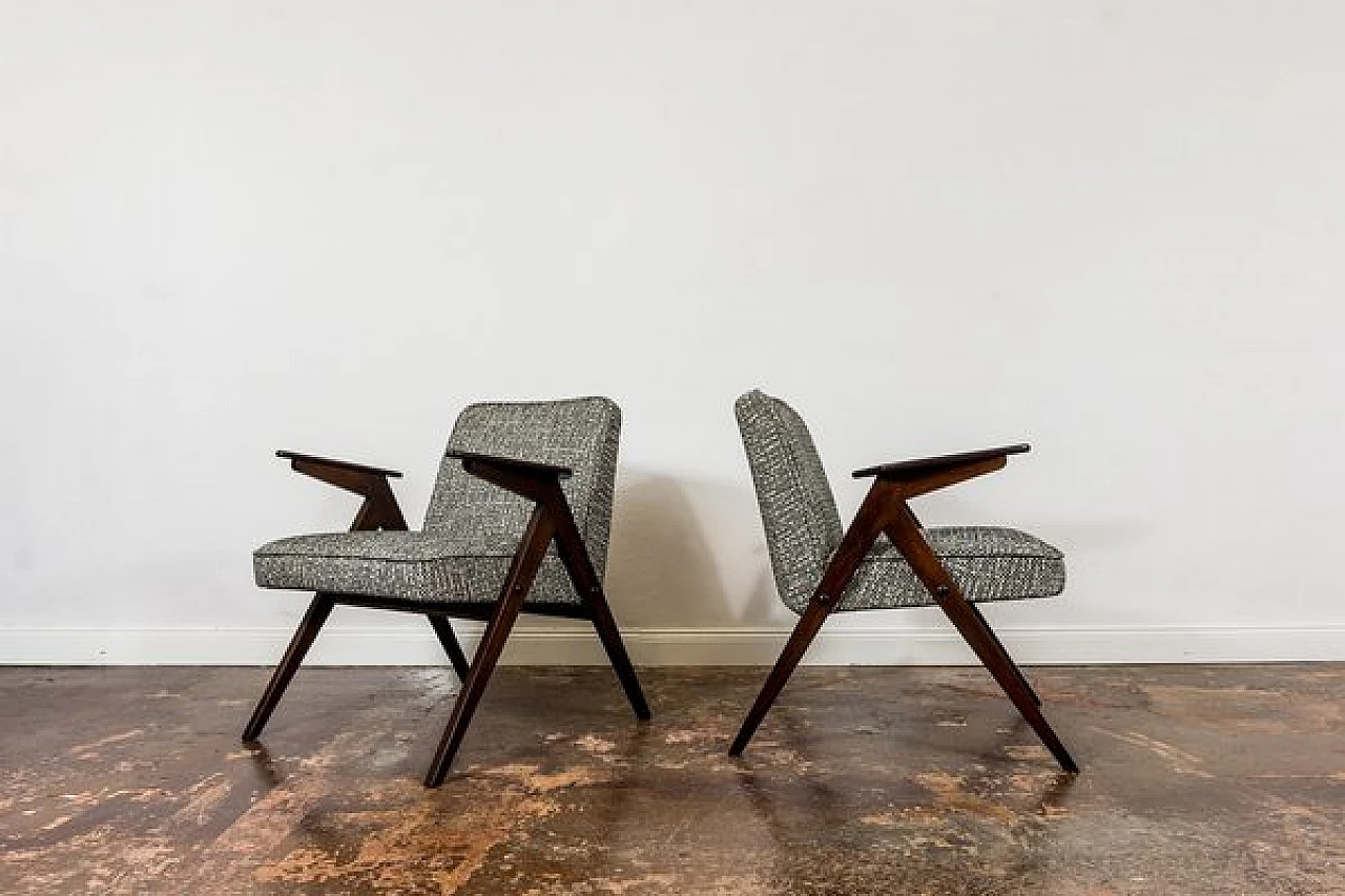 Pair of 300 177 Bunny armchairs, 1960s 13