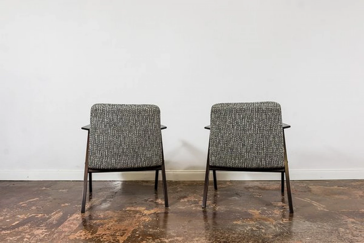 Pair of 300 177 Bunny armchairs, 1960s 14