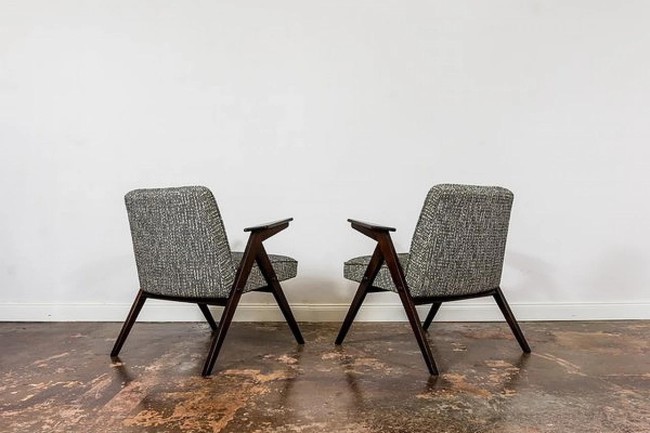 Pair of 300 177 Bunny armchairs, 1960s 15