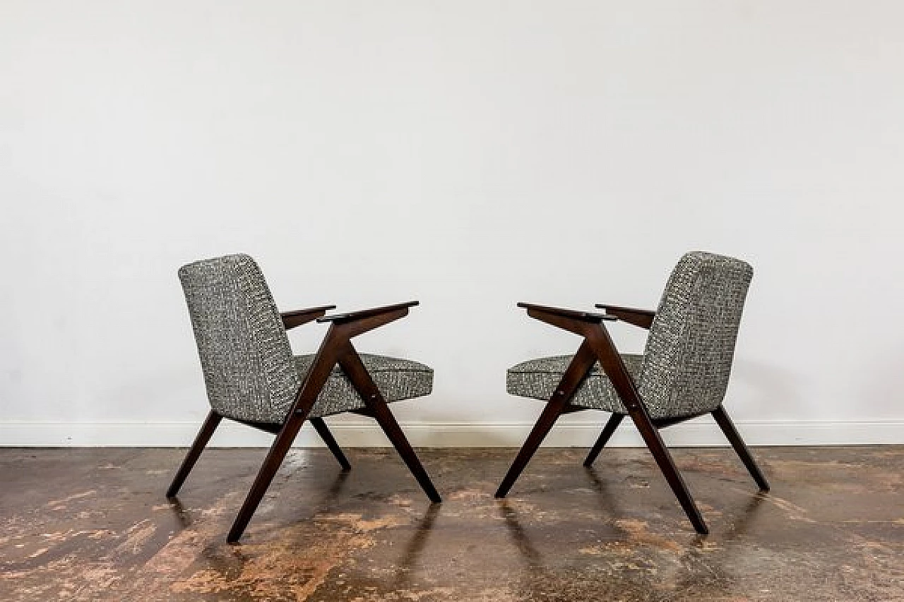 Pair of 300 177 Bunny armchairs, 1960s 16