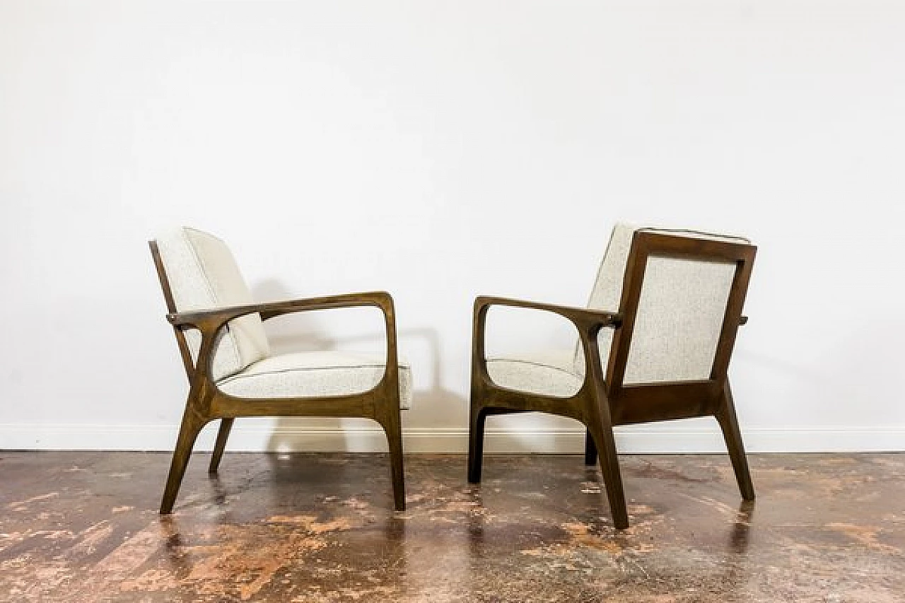 Pair of armchairs by Prudnickie Furniture Factory, 1960s 23