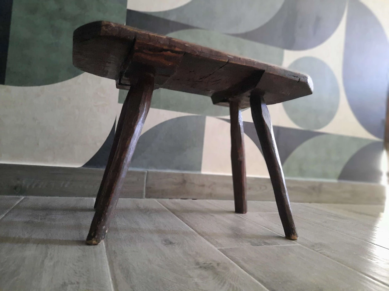 Solid spruce milking stool, early 20th century 3