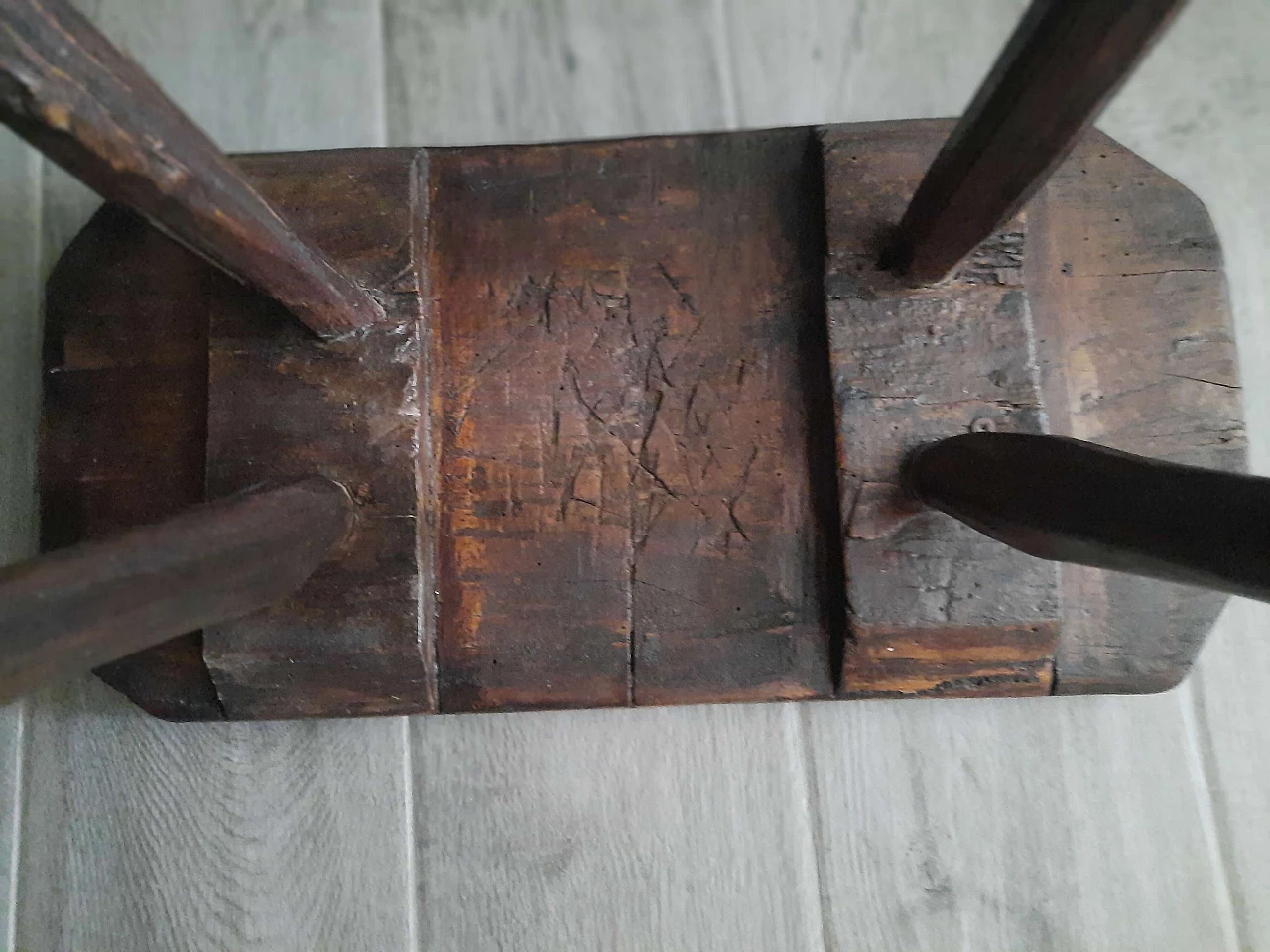 Solid spruce milking stool, early 20th century 6