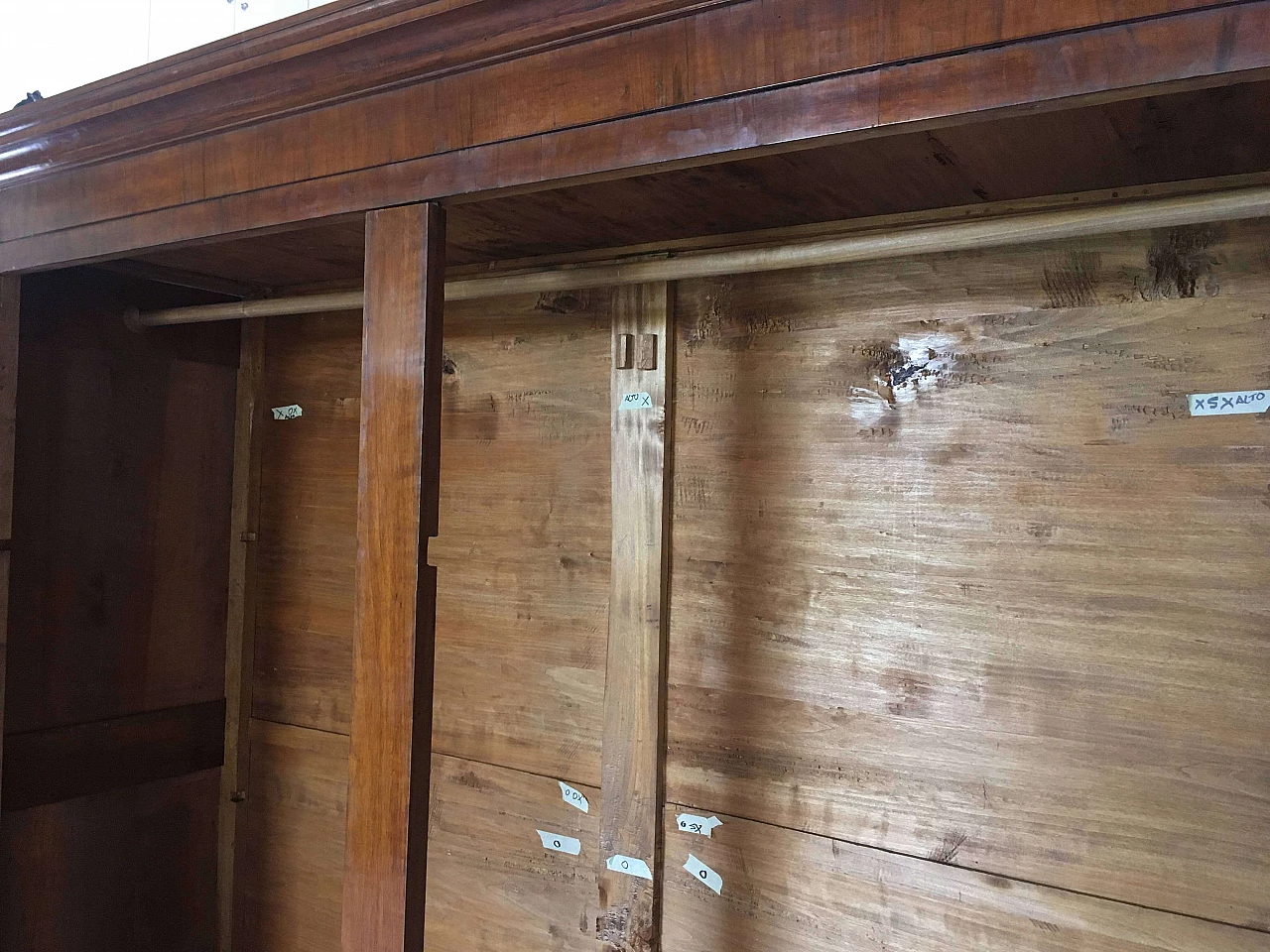 Solid walnut double-door wardrobe, first half of the 19th century 10