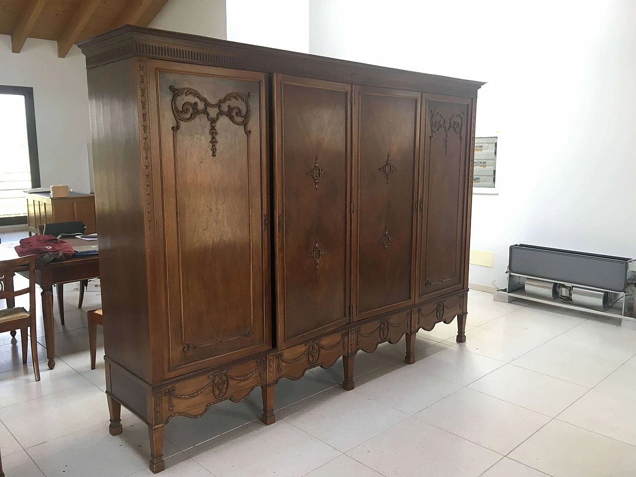 Louis XVI style wardrobe veneered in mahogany, late 19th century 7