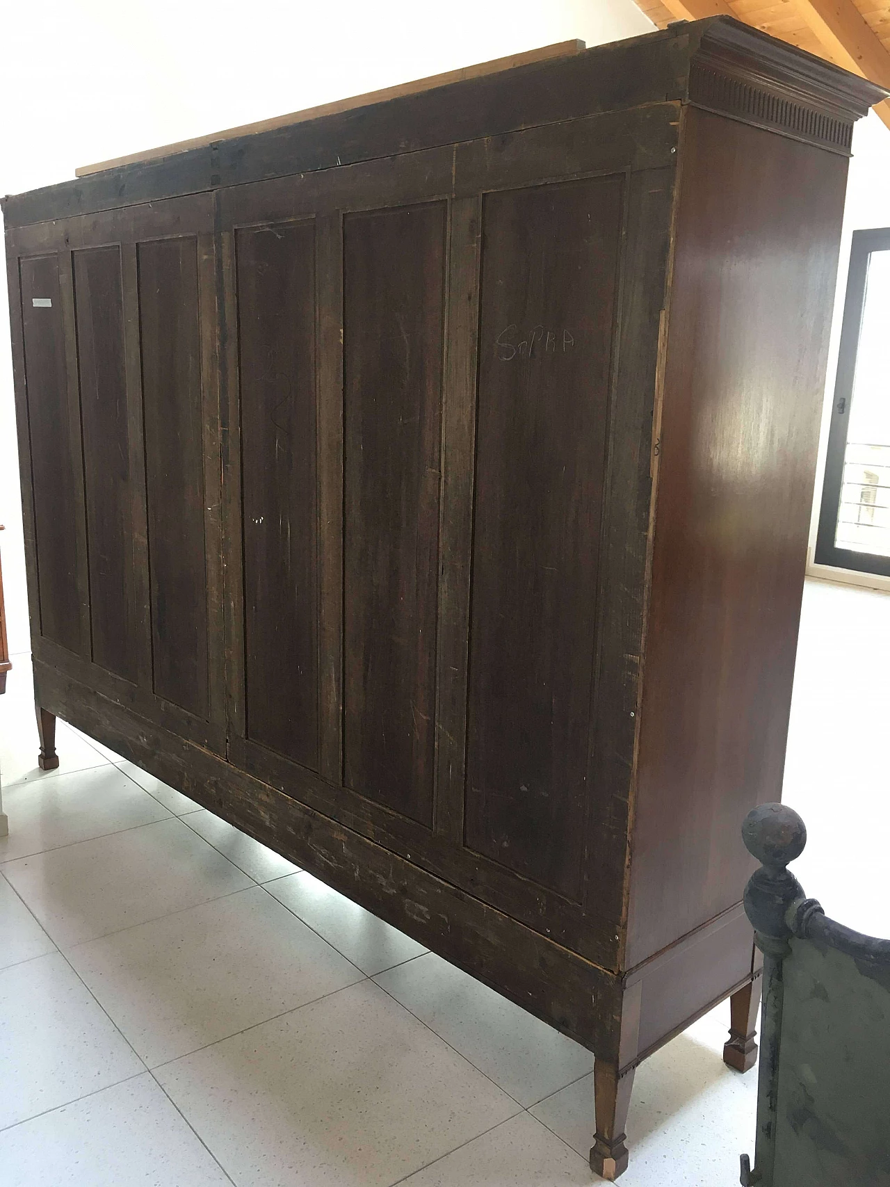 Louis XVI style wardrobe veneered in mahogany, late 19th century 16