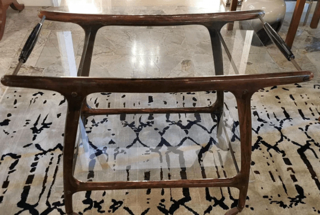 Walnut bar cart with glass shelves by Cesare Lacca, 1950s 17