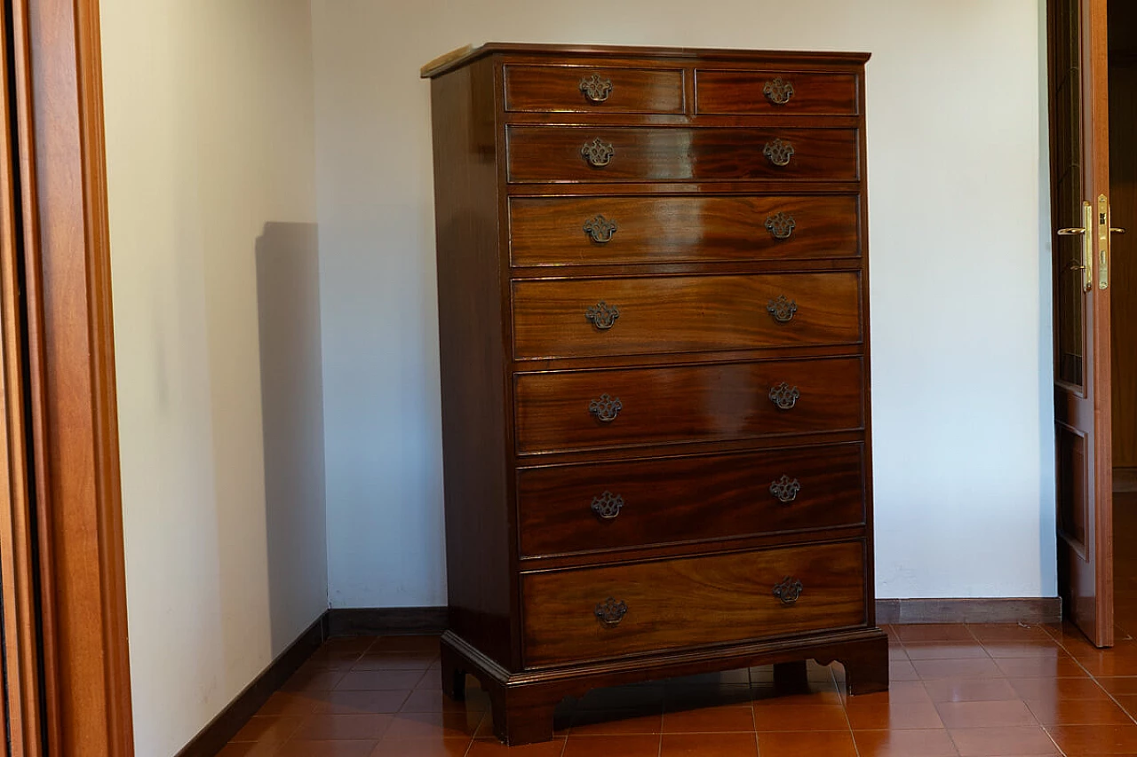 Walnut chest of drawers, 1970s 1