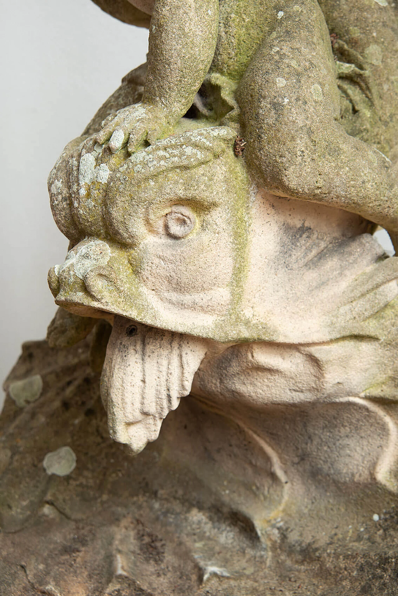 Vicenza stone fountain with cherub and dolphin, late 19th century 3