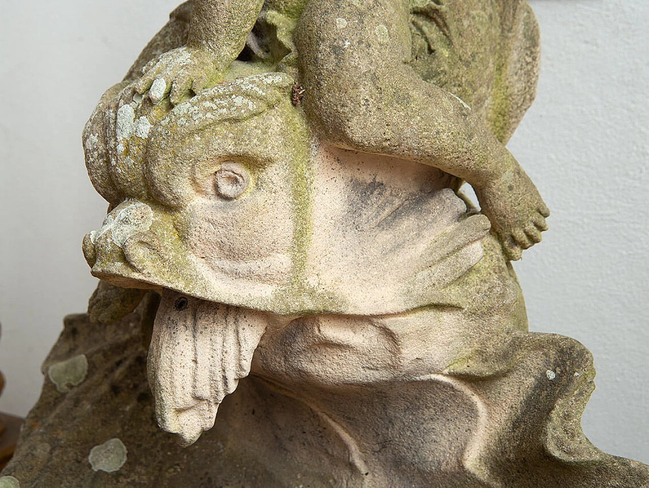 Vicenza stone fountain with cherub and dolphin, late 19th century 4