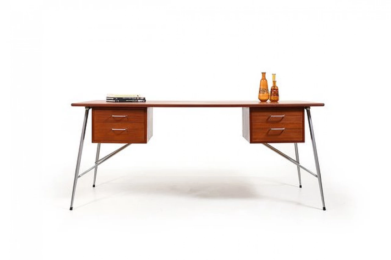 Desk 202 by Børge Mogensen for Søborg Møbler, 1950s 2