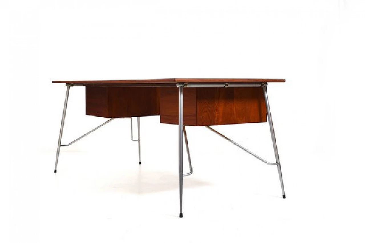 Desk 202 by Børge Mogensen for Søborg Møbler, 1950s 4