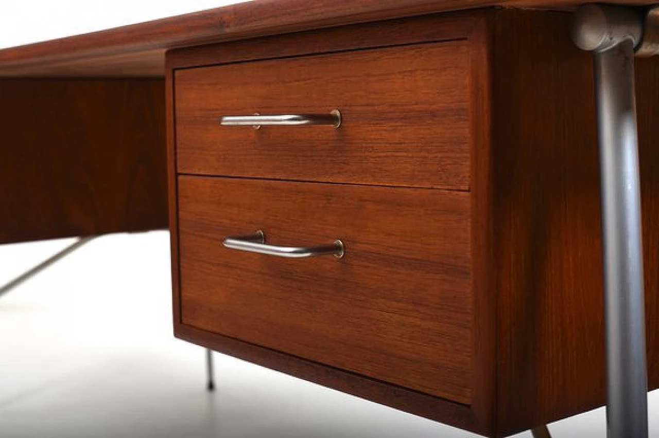 Desk 202 by Børge Mogensen for Søborg Møbler, 1950s 15