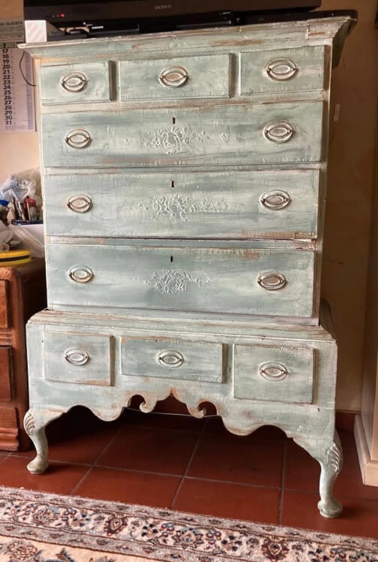 Shabby Chic antiqued green wood chest of drawers 1