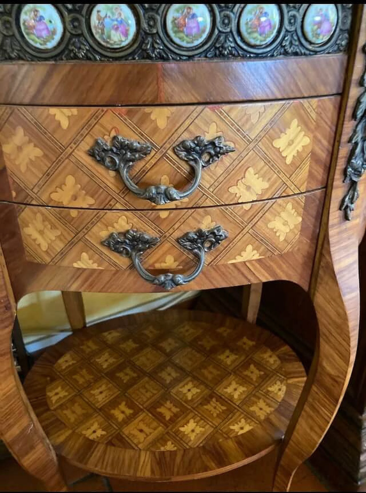 Wood side table with drawers and double shelf 4