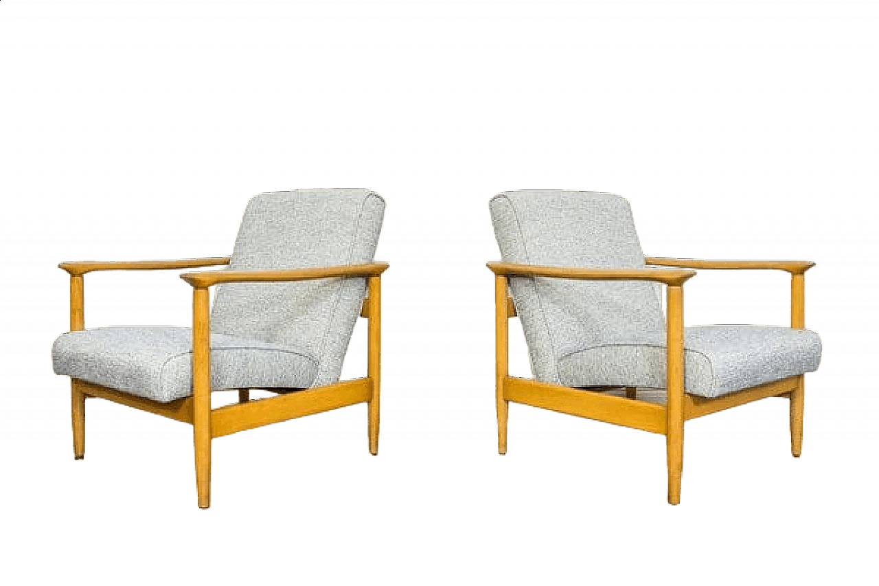 Pair of GFM-142 armchairs by Edmund Homa, 1960s 22