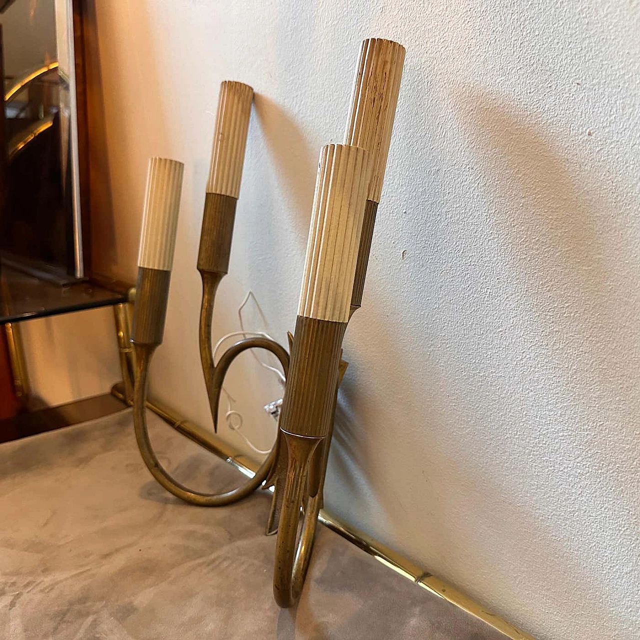 Pair of brass wall sconces in the style of Oscar Torlasco, 1950s 6