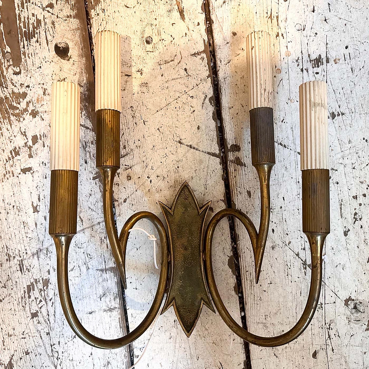 Pair of brass wall sconces in the style of Oscar Torlasco, 1950s 15