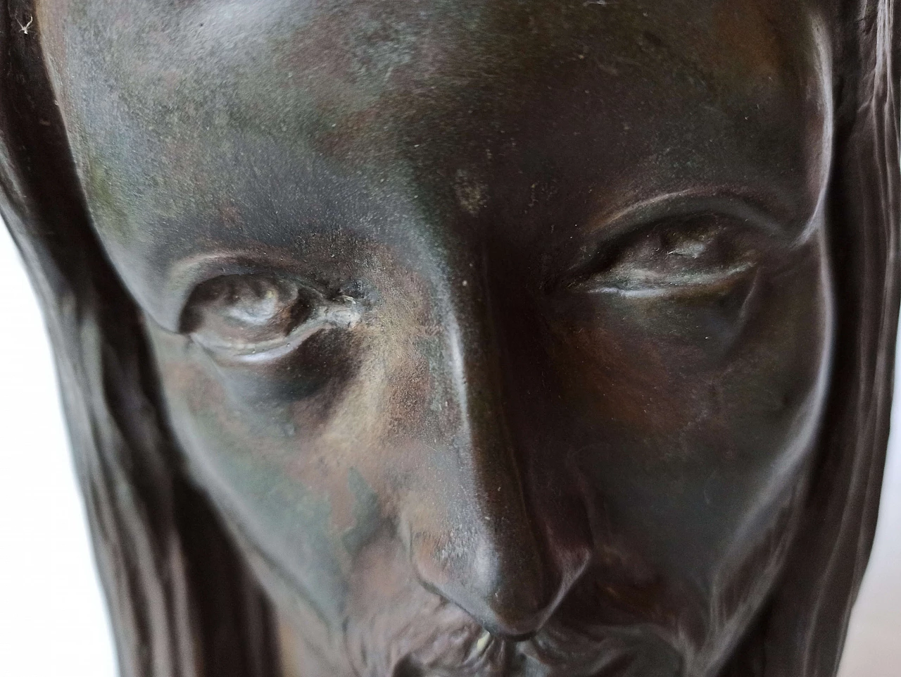 Velotti, face of Christ, bronze sculpture on marble base, 1940s 9