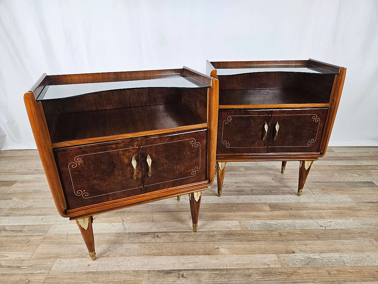 Pair of walnut and maple bedside tables with glass shelf, 1950s 8