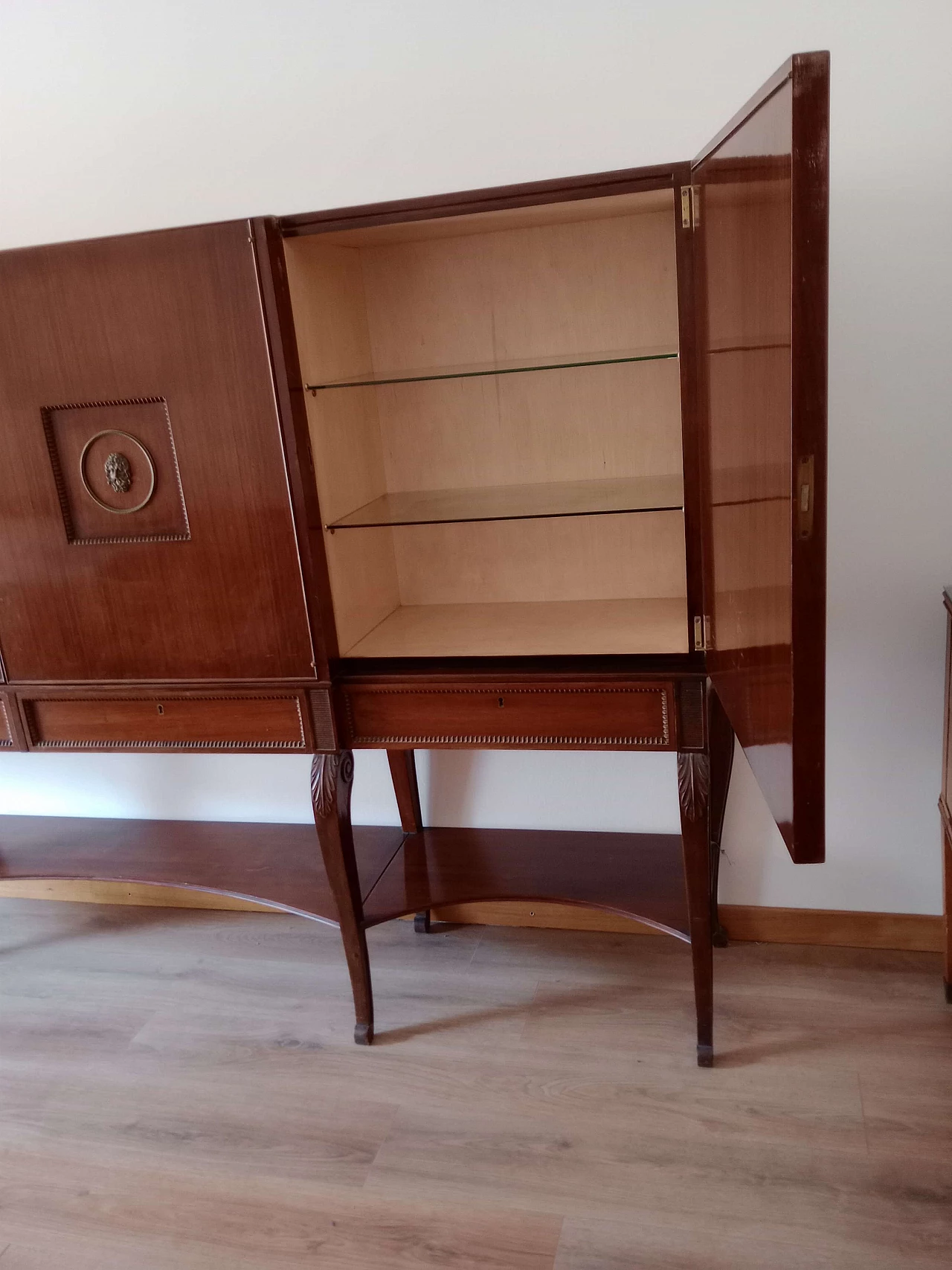 Grande credenza in mogano, con vano bar, di Fratelli Barni anni '50 27