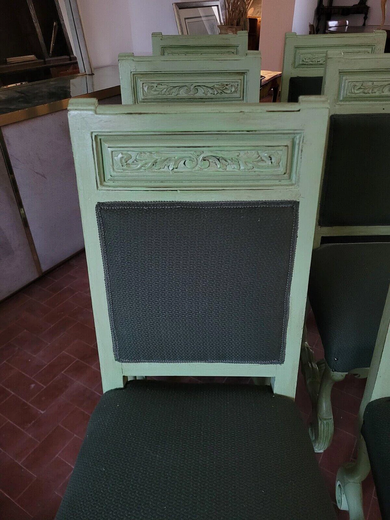 6 Green lacquered chairs in 18th-century style, early 20th century 3