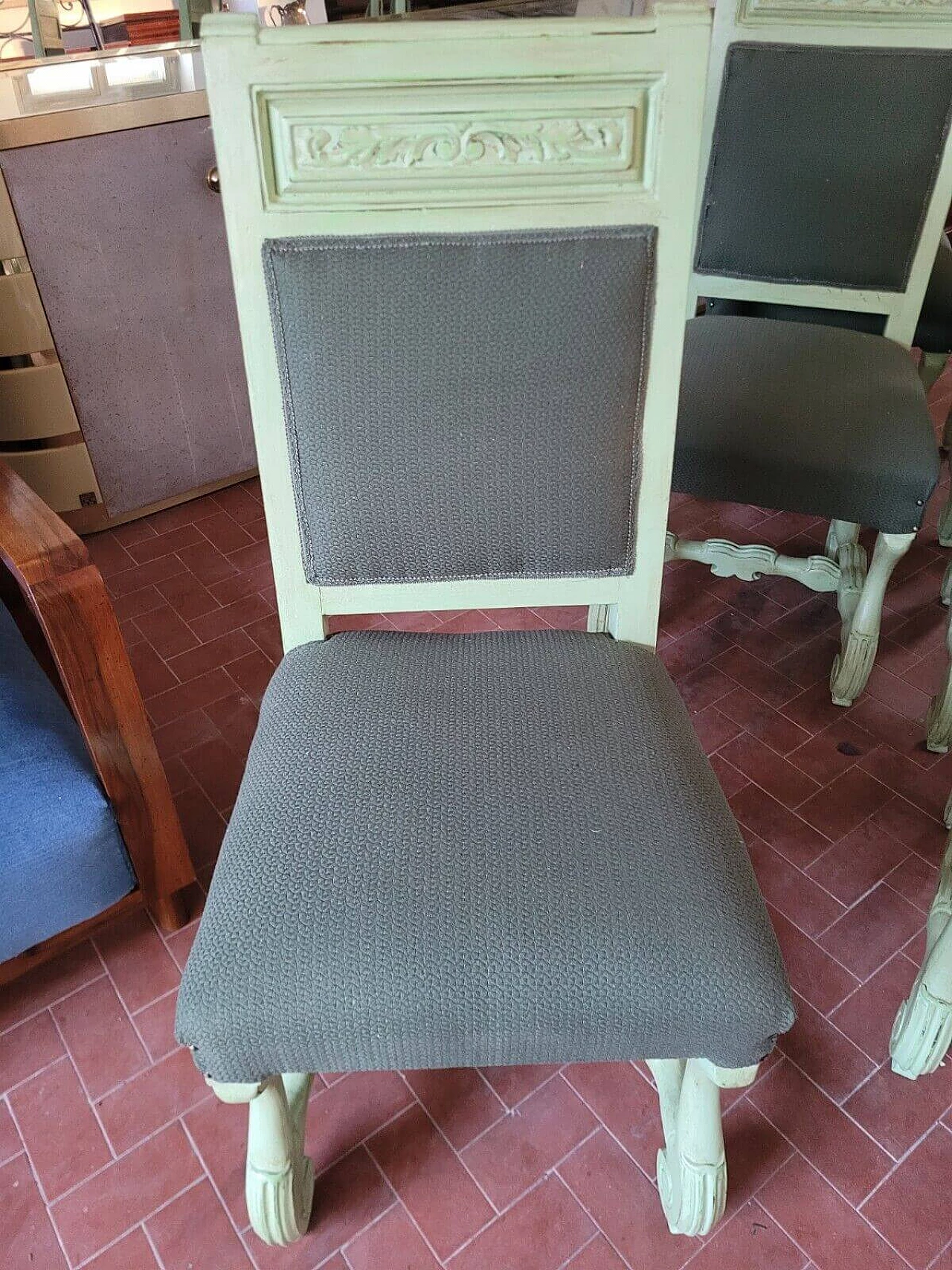 6 Green lacquered chairs in 18th-century style, early 20th century 10