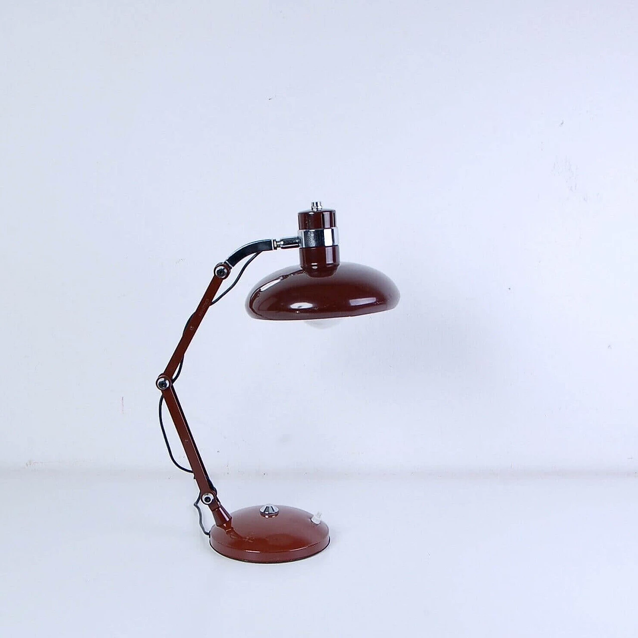 Brown iron industrial table lamp with tilting arms, 1960s 15