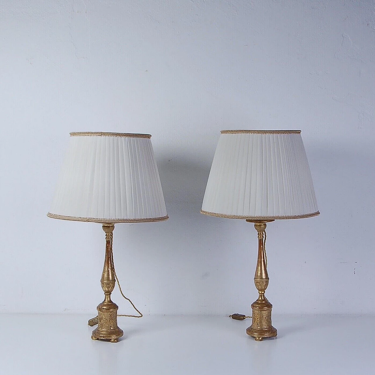 Pair of table lamps with a 19th-century wooden candelabra base decorated with gold leaf 2