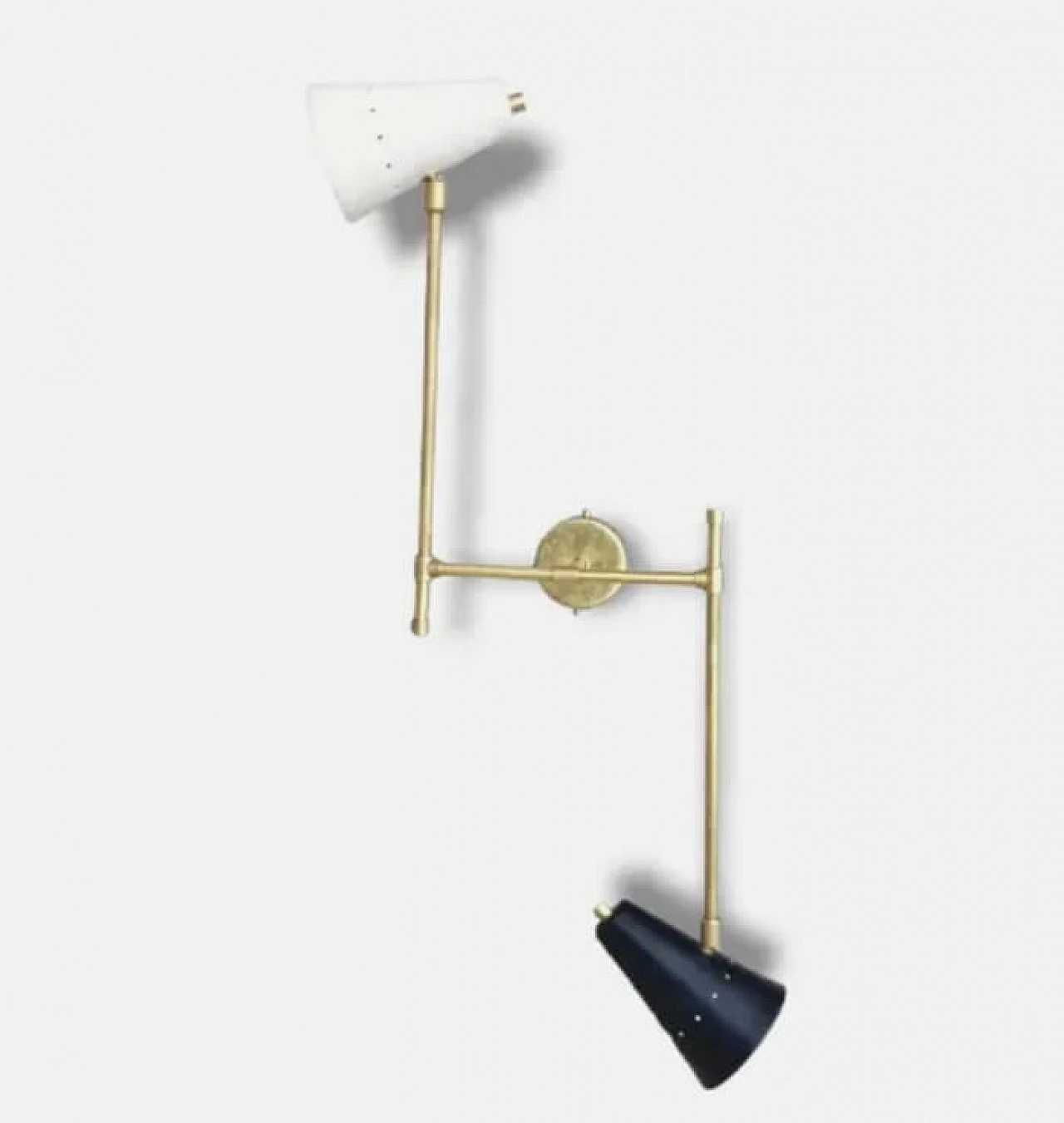 Lacquered aluminium and brass wall sconce in the style of Stilnovo 1