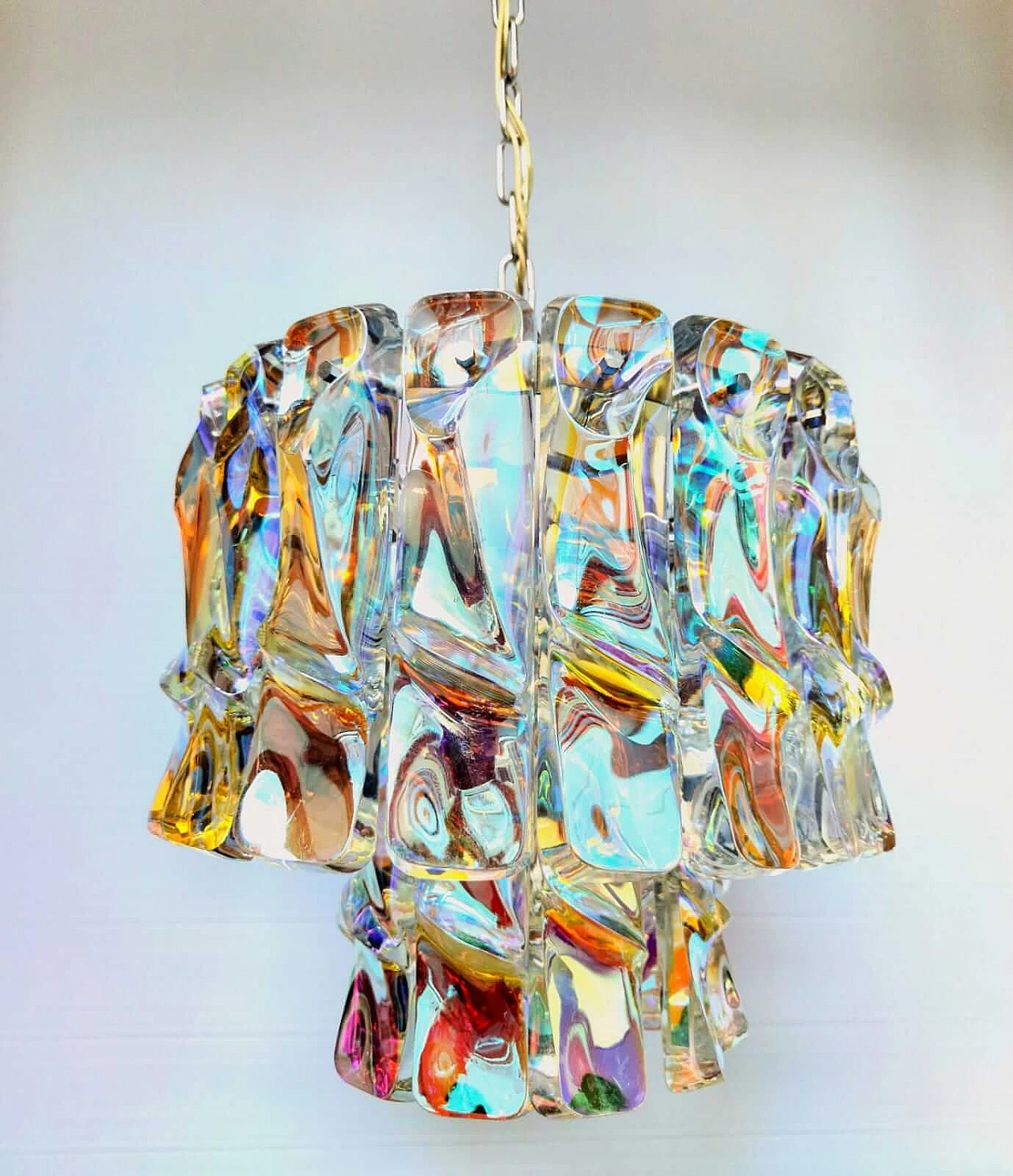 Iridescent Murano glass chandelier attributed to Vistosi, 1960s 1