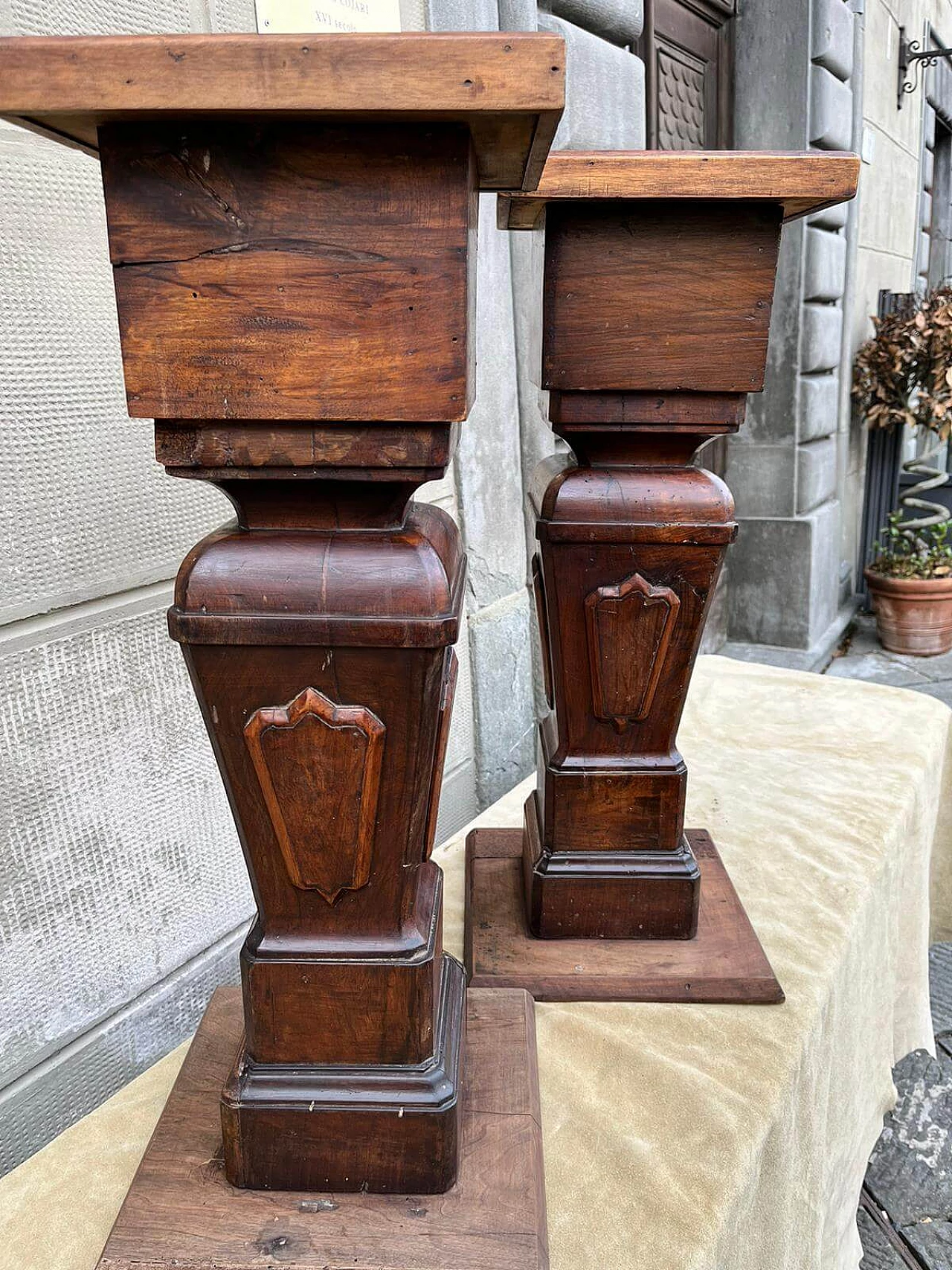 Pair of wood columns, early 20th century 7