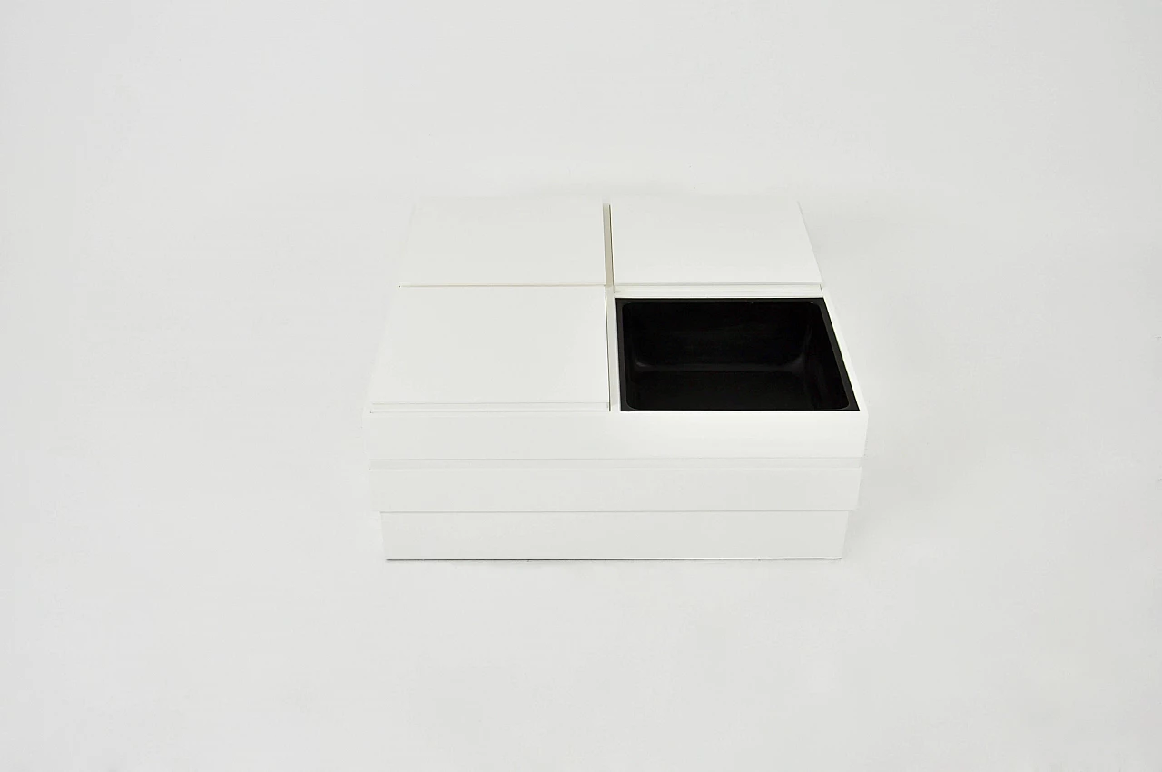 White wooden coffee table with four storage compartments by Carlo Hauner for Forma, 1960s 2