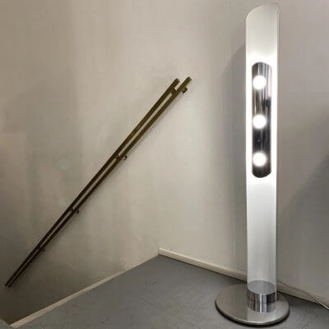 Totem floor lamp by Enrico Tronconi, 1970s 6