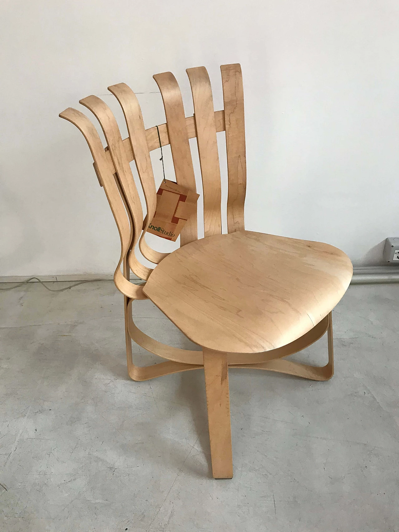 Pair of Hat Trick maple chairs by Frank Gehry for Knoll USA, 1993 7