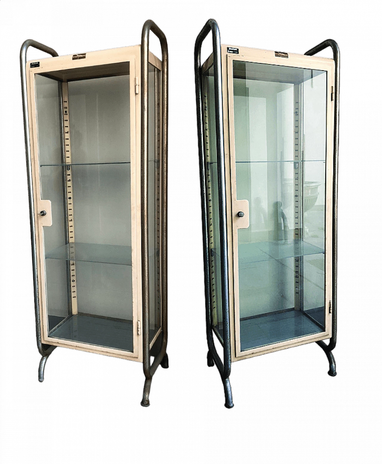 Pair of Inam pharmacy display cabinets by Ditta Gervasio, 1940s 6