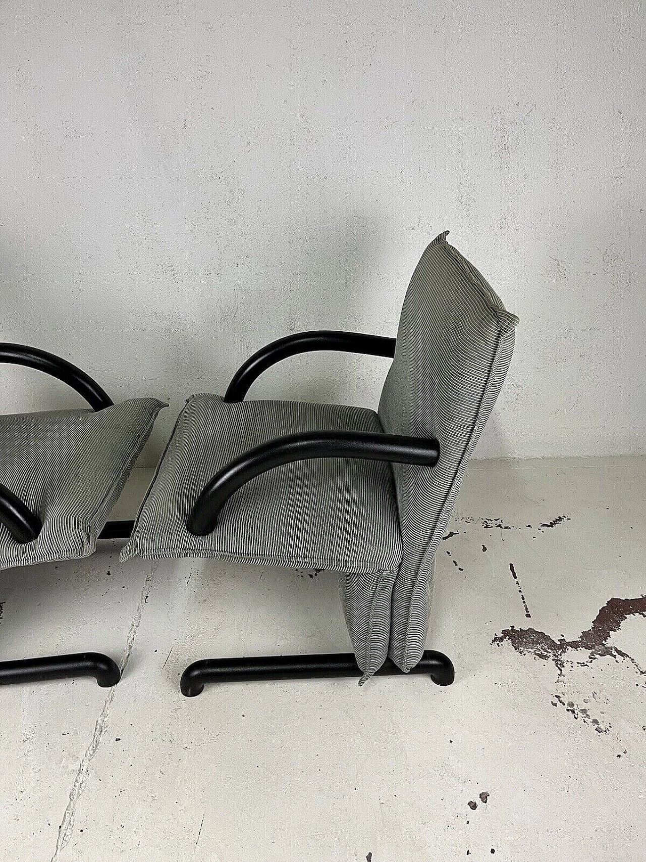 Pair of T-Line armchairs by Burkhard Vogtherr for Arflex, 1980s 9