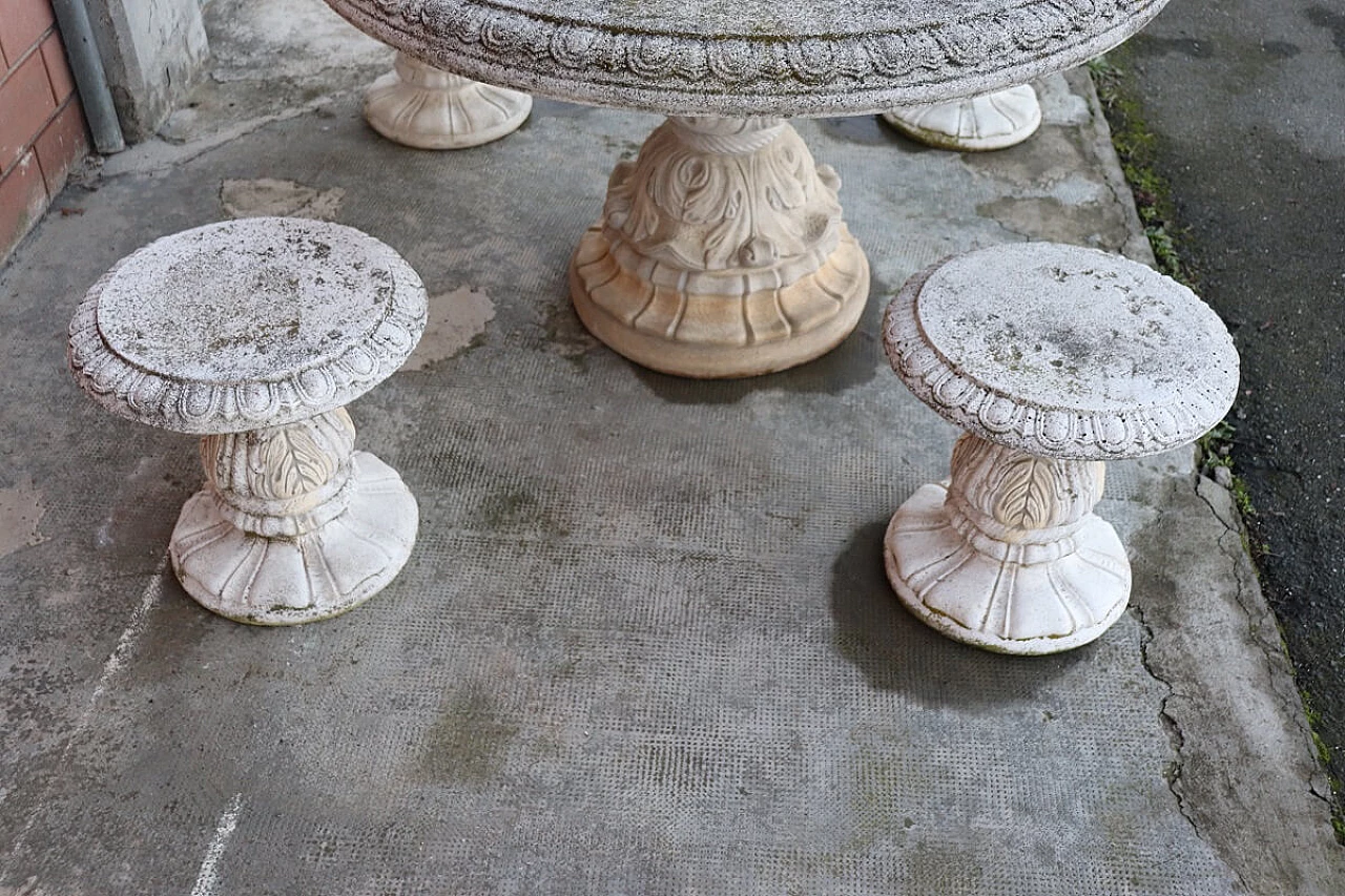 4 Stools and round table in grit and concrete in Neoclassical style, 1980s 3