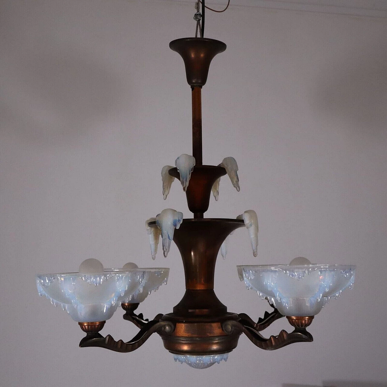 Lampadario Art Deco a cinque luci in ottone di Ezan France, anni '30 3