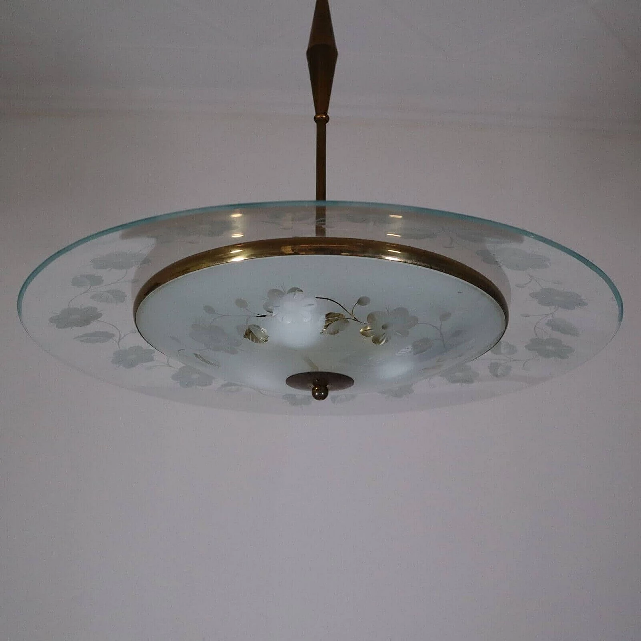 Lampadario a disco volante con doppio vetro in stile Fontana Arte di Pietro Chiesa, anni '50 5