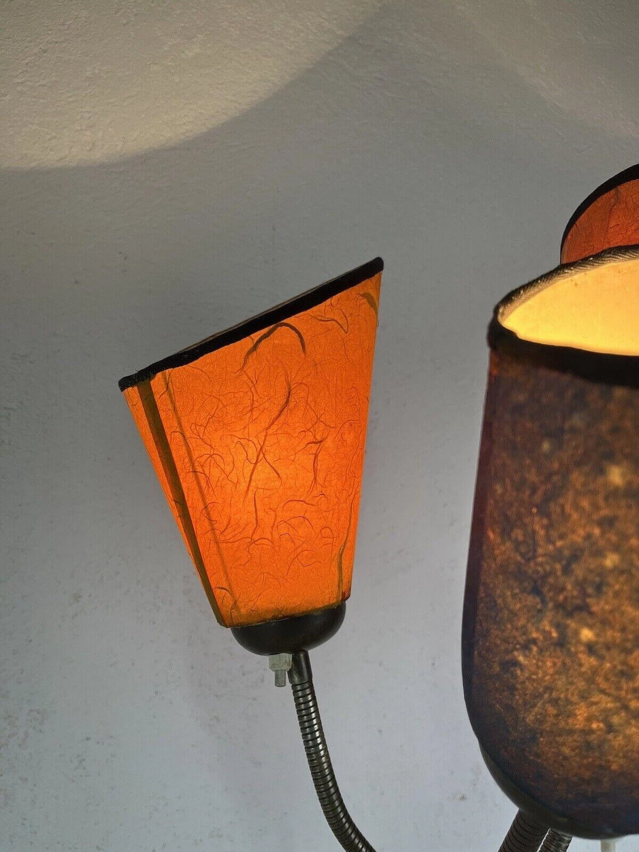 Three-light marble, brass and parchment table lamp, 1950s 5