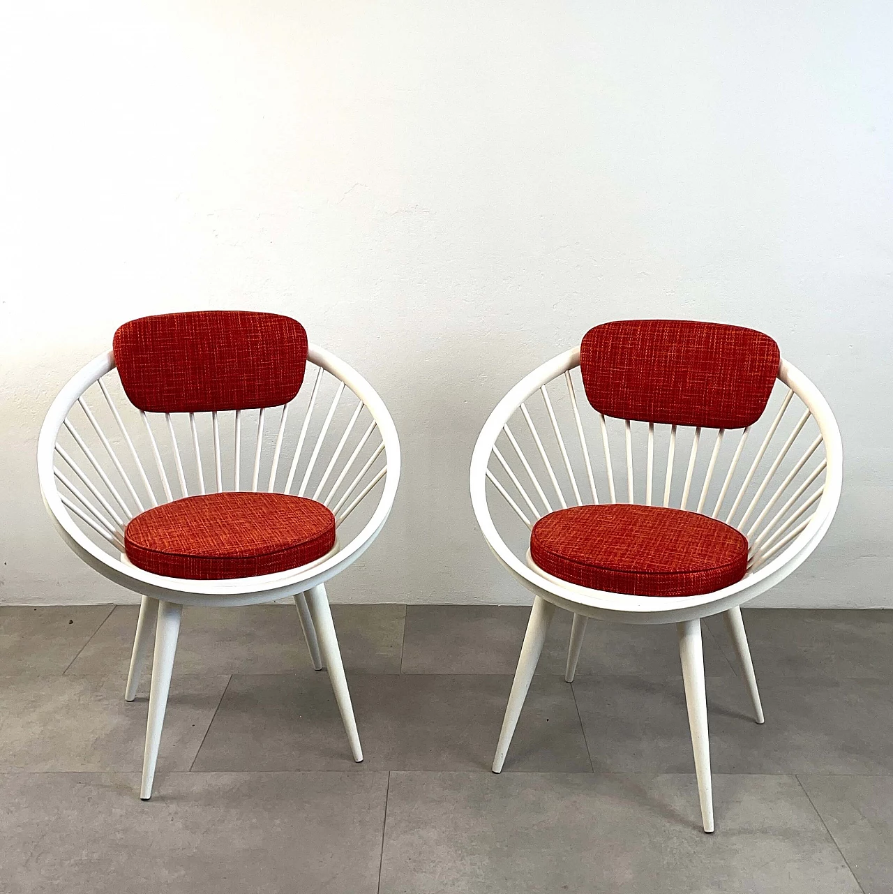 Pair of Circle armchairs in white lacquered wood by Yngve Ekstrom, 1960s 4