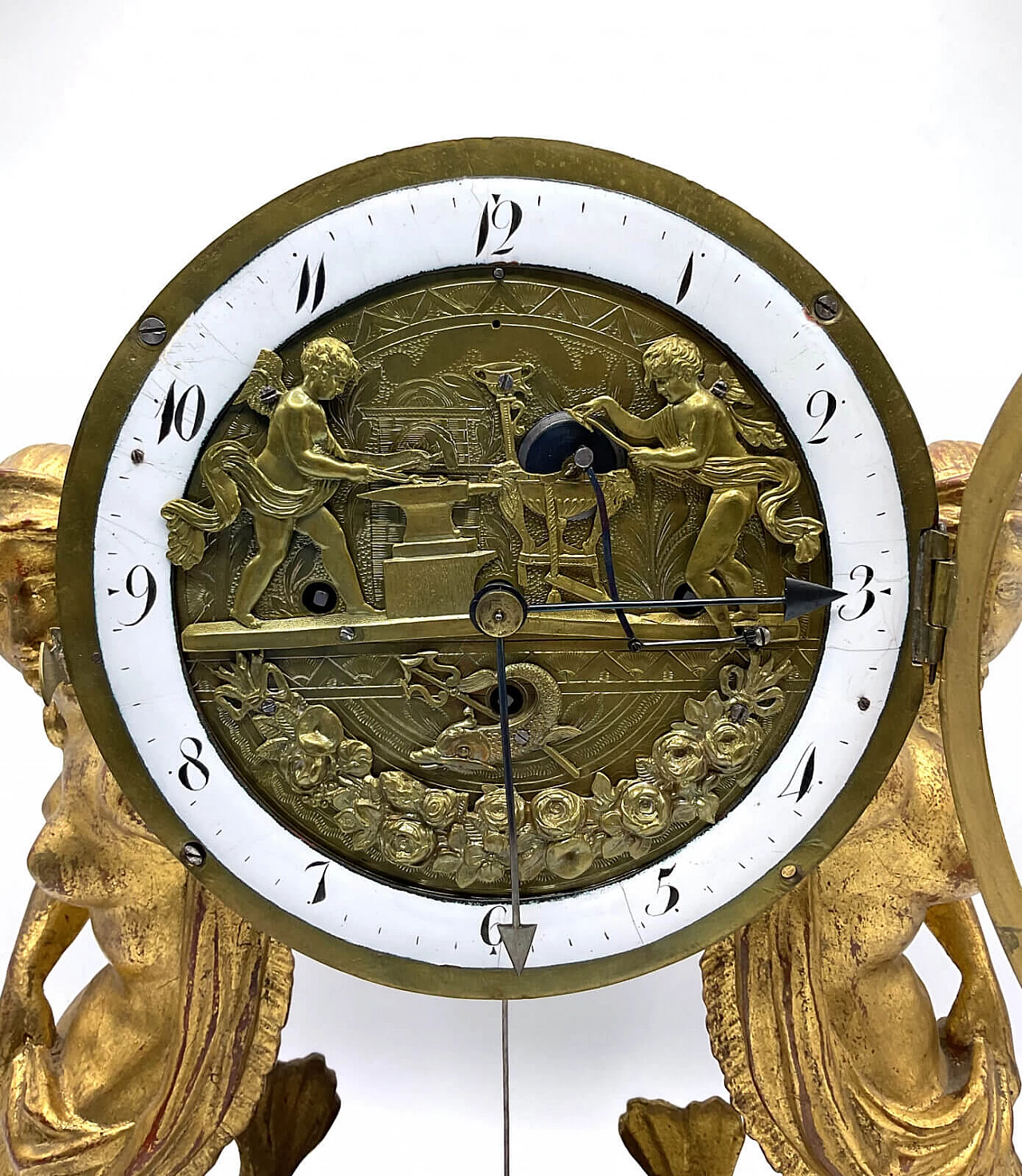 Wood and gilded bronze pendulum mantel clock, early 19th century 9