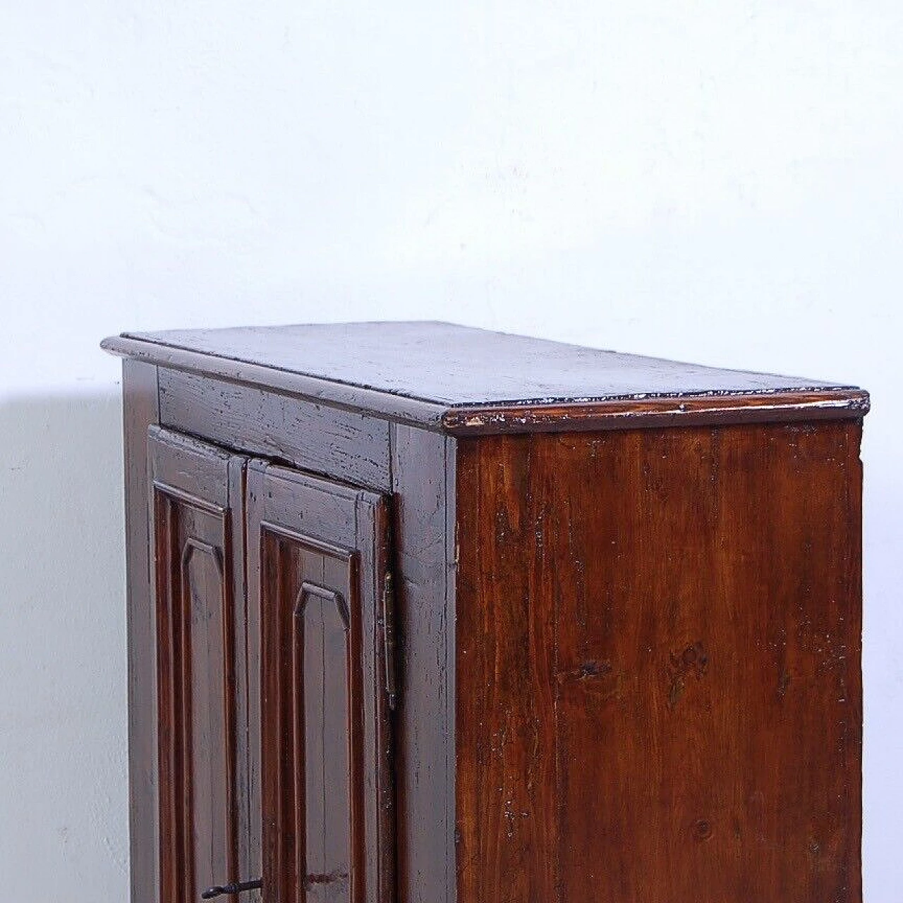 Stained spruce sideboard, first half of the 19th century 11