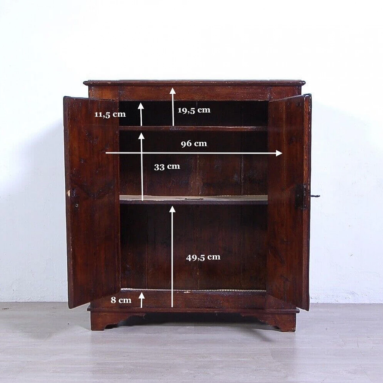 Stained spruce sideboard, first half of the 19th century 15