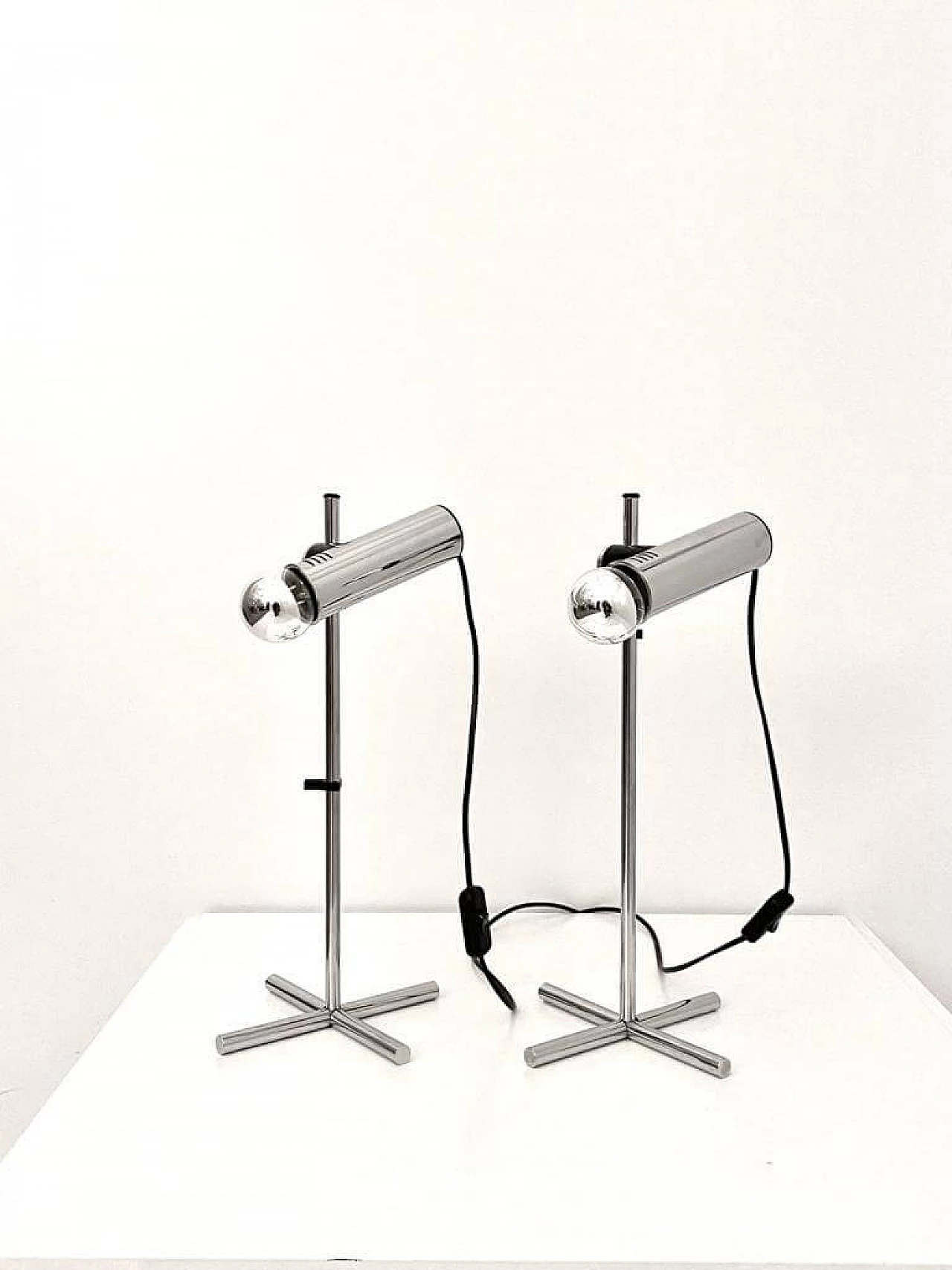 Pair of chromed steel table lamps by Targetti Sankey, 1970s 1