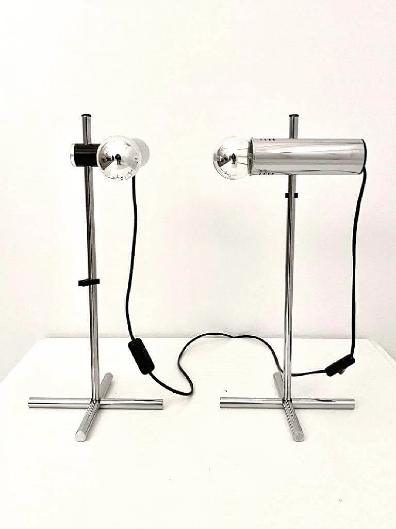 Pair of chromed steel table lamps by Targetti Sankey, 1970s 3