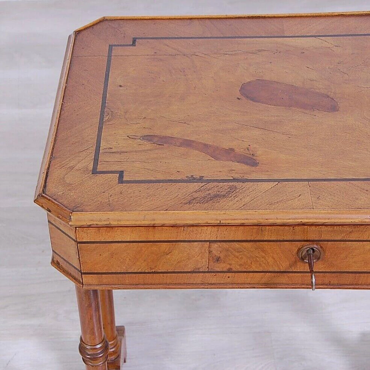 Walnut and walnut-root work side table with inlays, late 19th century 8