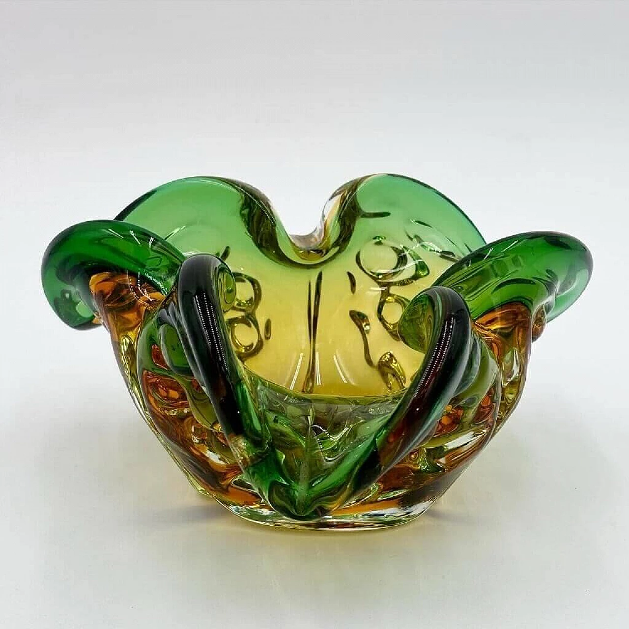 Submerged Murano glass clover ashtray, 1970s 2