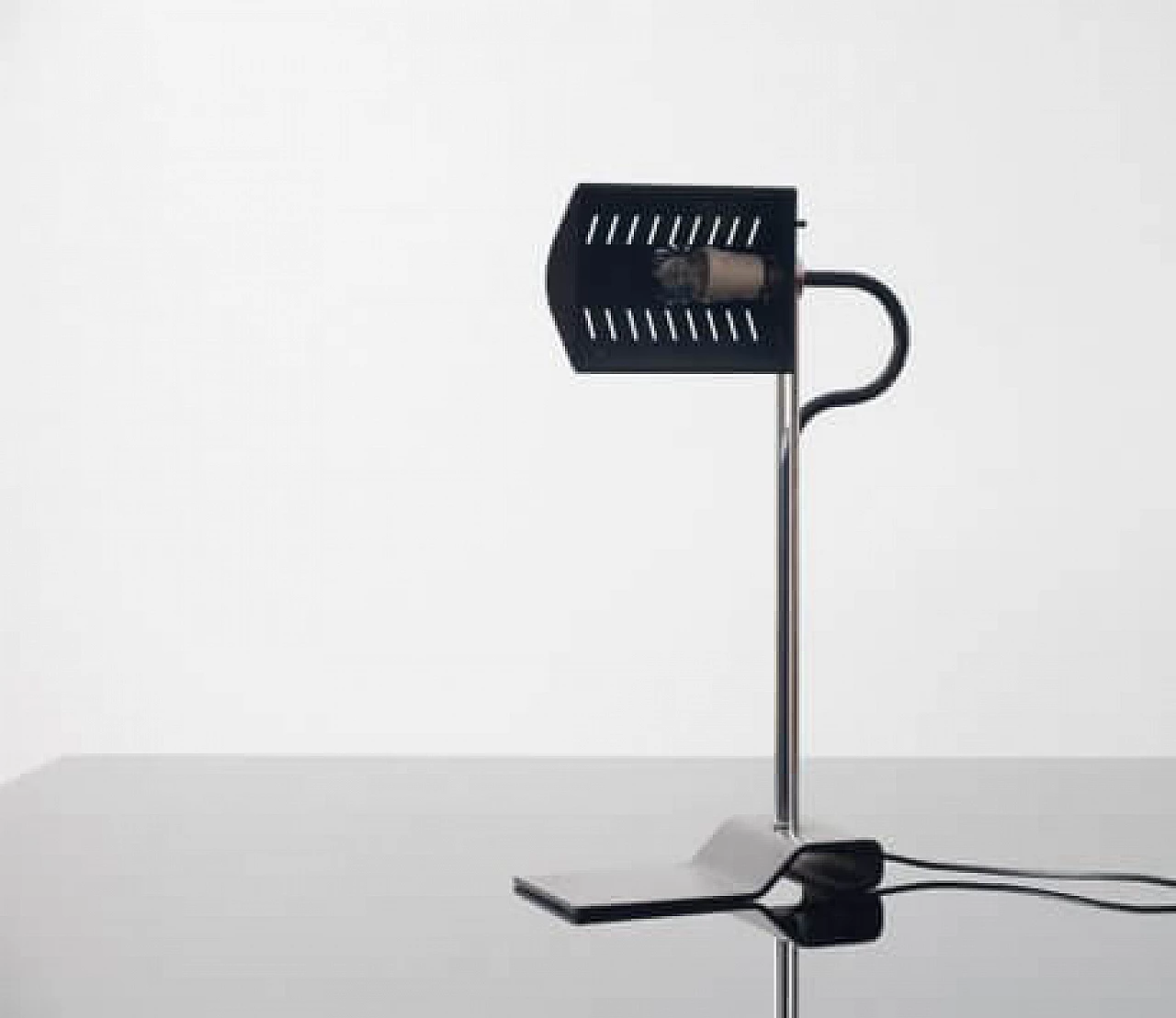 Iron and steel table lamp, 1970s 1